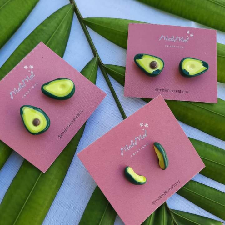 Aguacate Studs