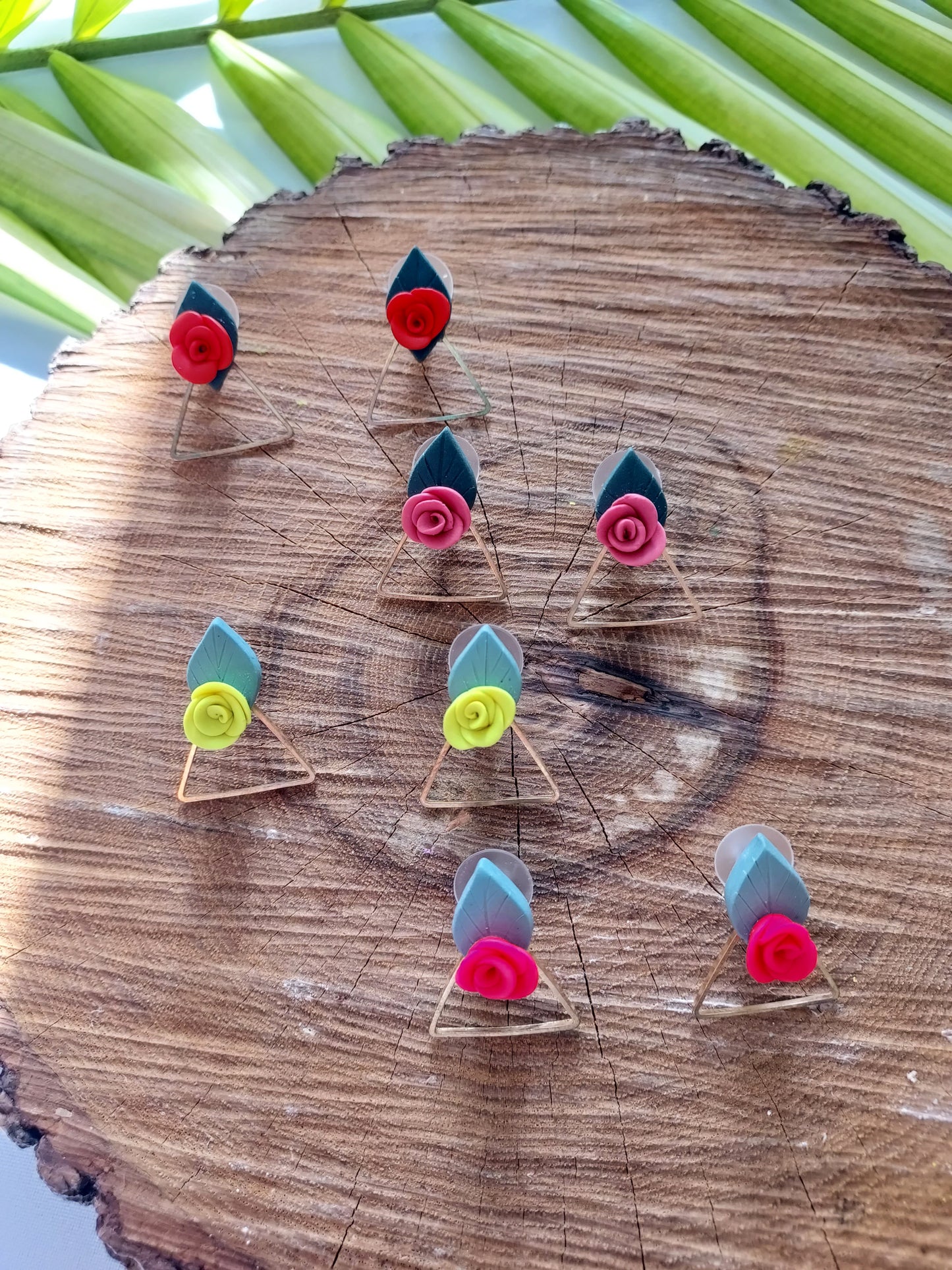 Triangle of rose