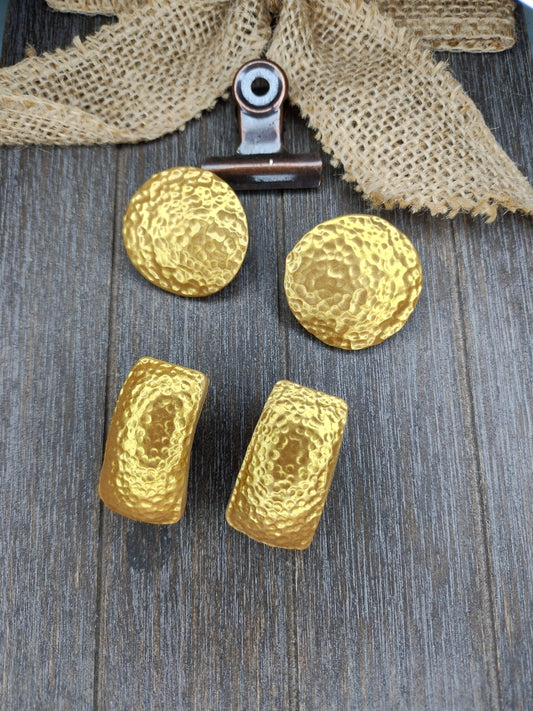 Golden Hammered Shield