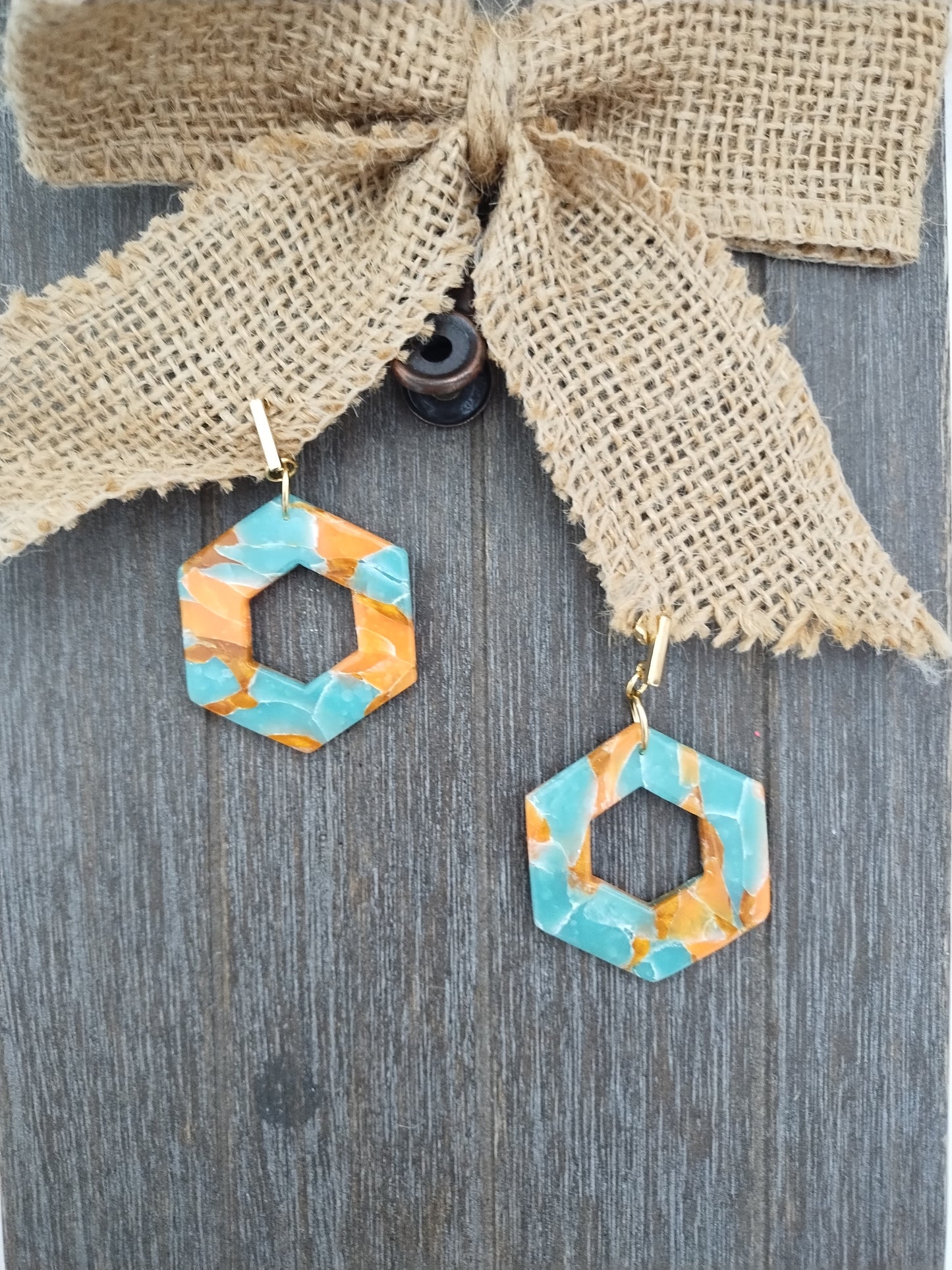 Hexagon Loops